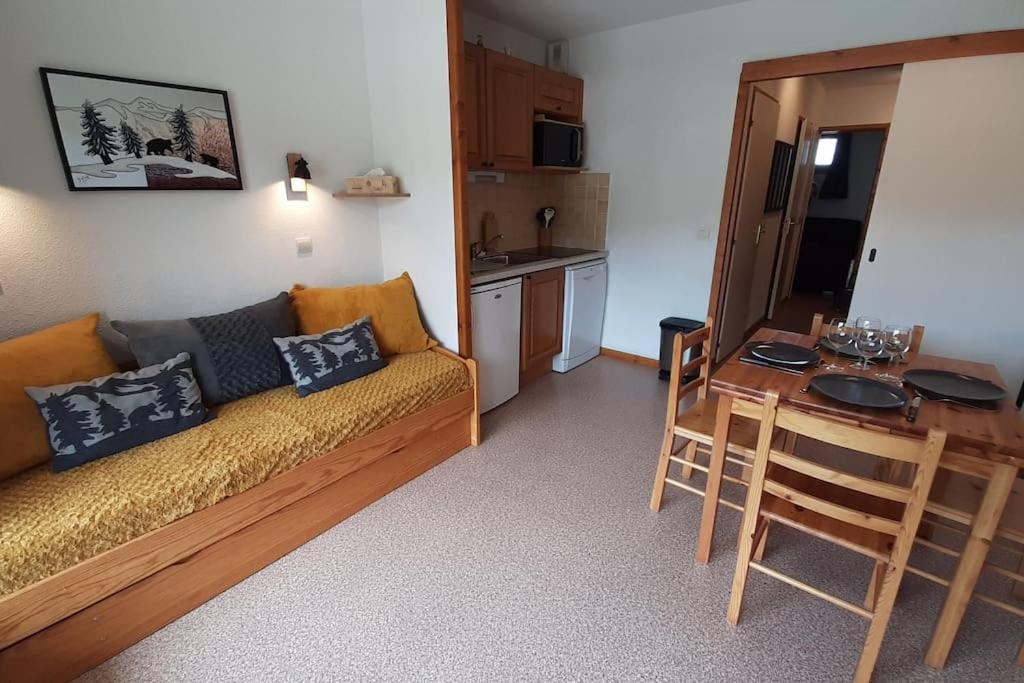Superbe Appartement La Joue Du Loup Centre, 6 Personnes, Avec Parking Prive Saint-Étienne-en-Dévoluy Dış mekan fotoğraf
