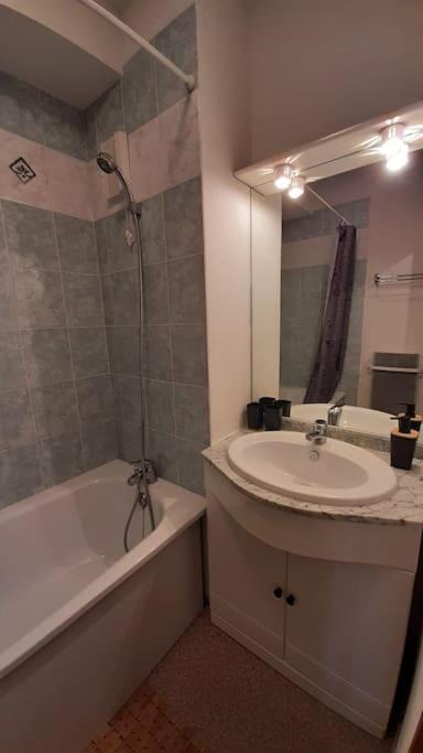 Superbe Appartement La Joue Du Loup Centre, 6 Personnes, Avec Parking Prive Saint-Étienne-en-Dévoluy Dış mekan fotoğraf