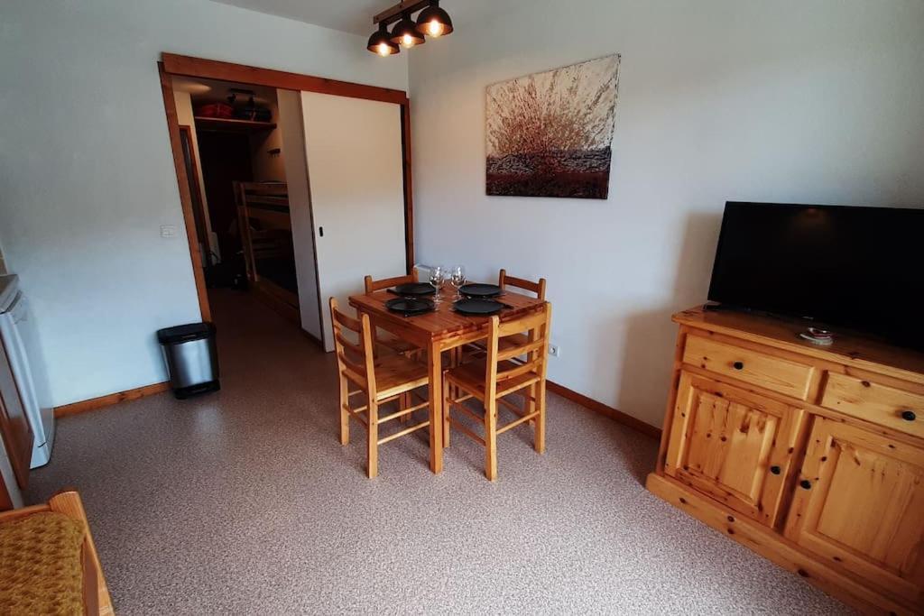 Superbe Appartement La Joue Du Loup Centre, 6 Personnes, Avec Parking Prive Saint-Étienne-en-Dévoluy Dış mekan fotoğraf